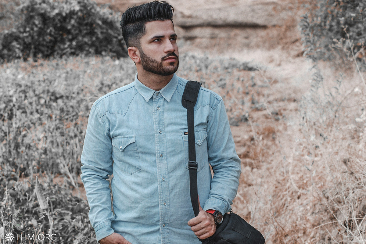 Social Media Post Sparks Man’s Desire to Learn About Christ